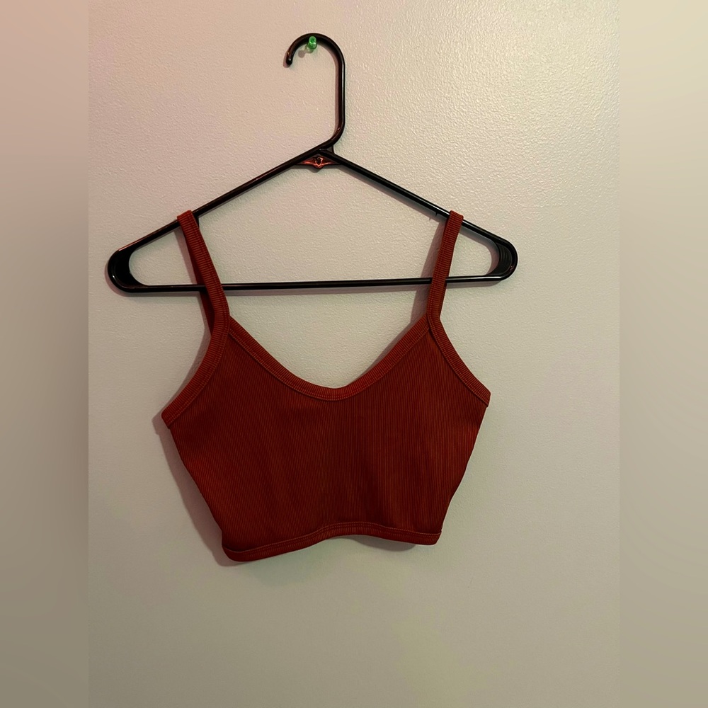 shein maroon crop top // size xs